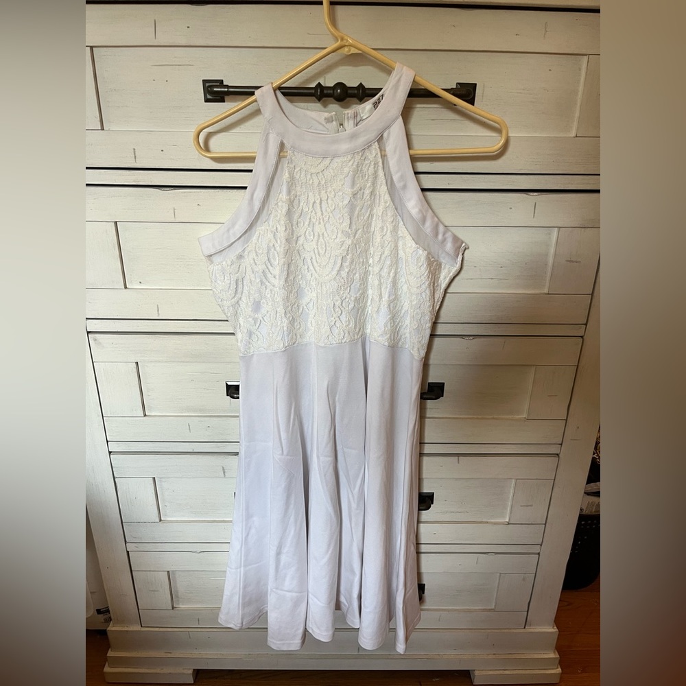 PZZ Beach Little White Swing Dress W/Lace Accents Size XL